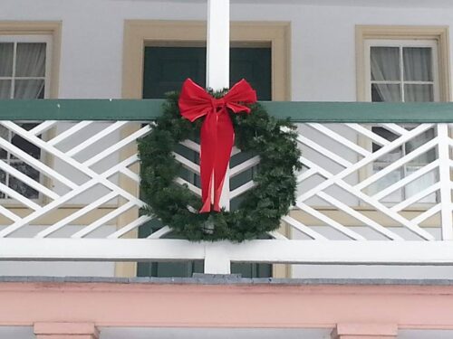 Photo of a wreath hanging at Union Mills Homestead
